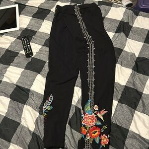 Johnny Was 2XL Leggings Hummingbird Embroidered Leggings Black  plus size 2x xxl